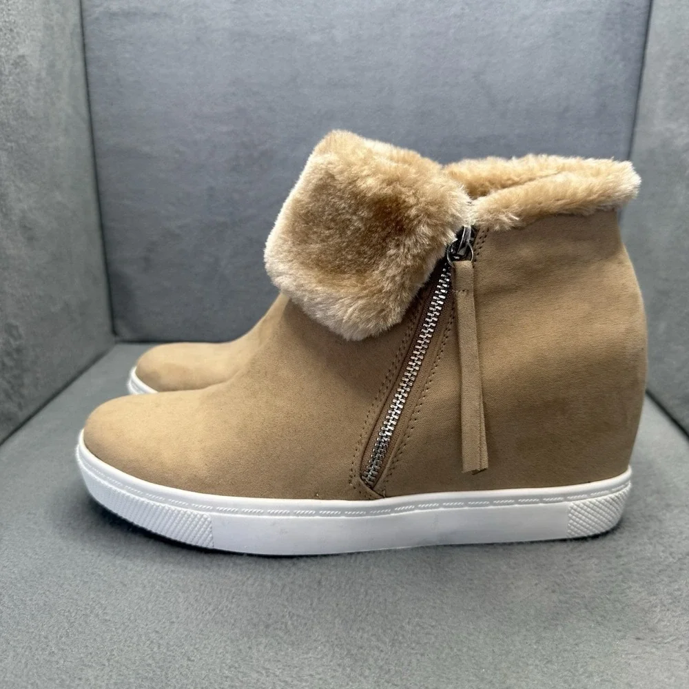 Brash Women's 9.5 Tan Faux Suede Fur Cuff Hidden Wedge Sneaker Booties